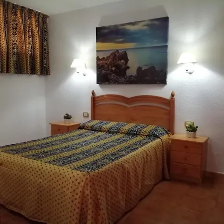 Apartamento Neptuno Playa 12 *