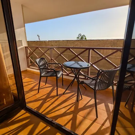 Apartamento Neptuno Playa 12 *